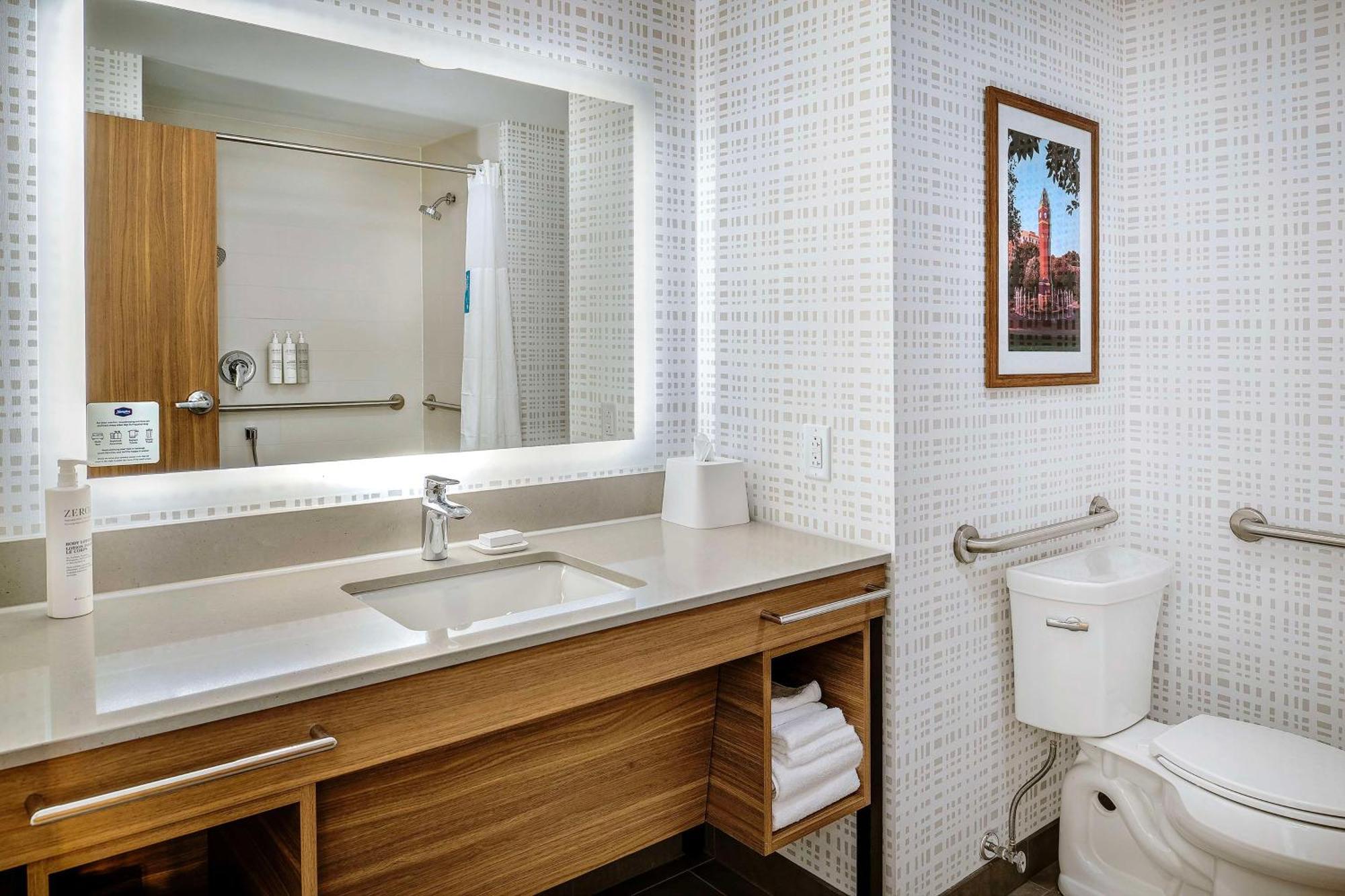 Hampton Inn By Hilton St Louis Airport Woodson Terrace Экстерьер фото